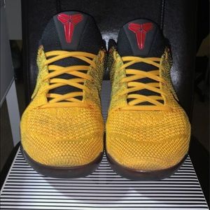 Kobe XI Elite Low (Bruce Lee)